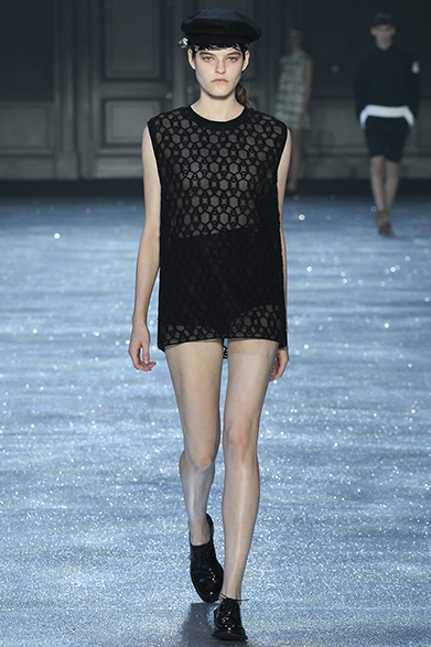 MONCLER GAMME ROUGE｜2015年春夏コレクション