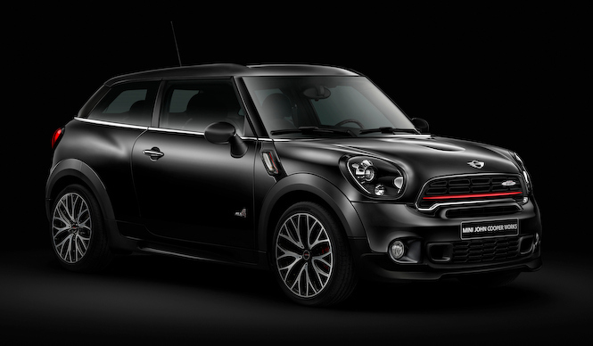 ペースマンとクロスオーバーの特別仕様車「ブラック ナイト」｜Mini ギャラリー