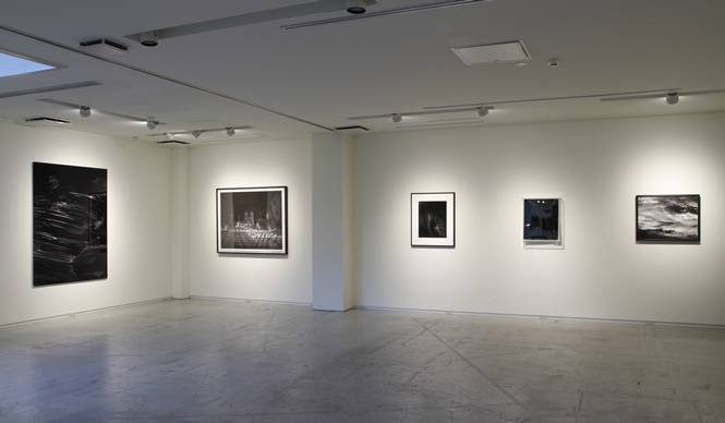 ART｜コスチューム・ナショナルのアートコレクション展『Black Hologram』 ギャラリー