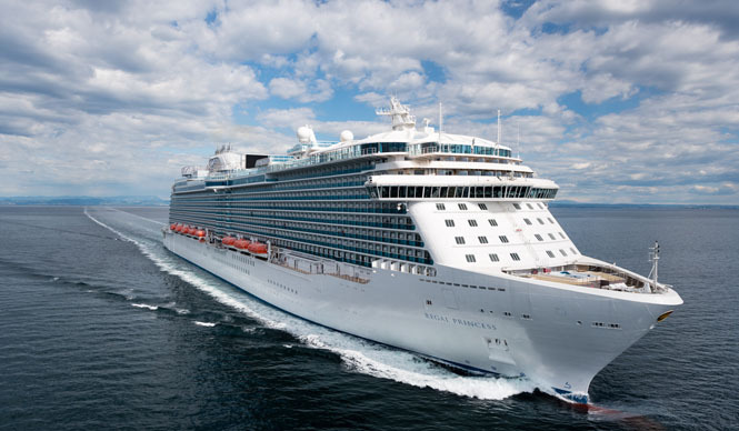 TRAVEL｜新造船「リーガル・プリンセス」命名式を開催 ギャラリー