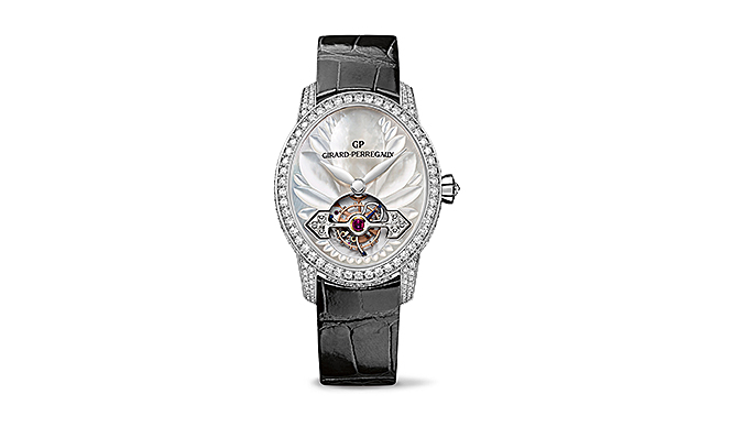 「キャッツアイ」にトゥールビヨン搭載 モデル登場｜GIRARD-PERREGAUX ギャラリー