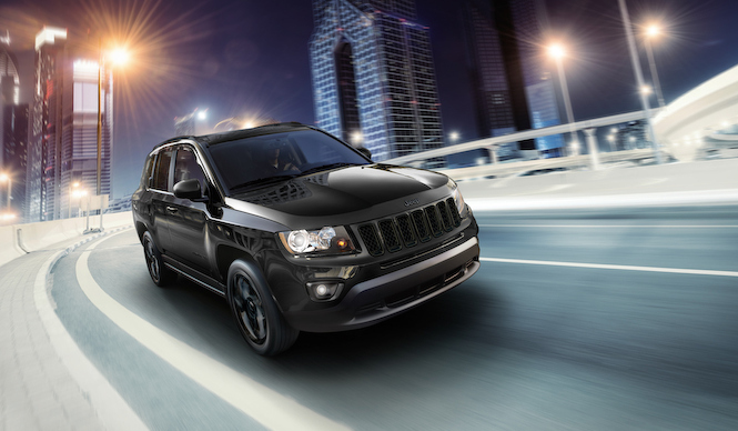 ジープ コンパスに多彩な装備の限定モデル「ブラックホーク」｜Jeep ギャラリー ギャラリー