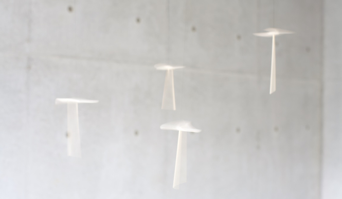 MicroWorks｜マイクロワークス　約一年ぶりの新作は、決して落ちることのない“竹とんぼ” ギャラリー