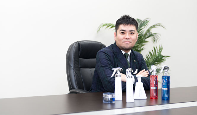 男性美容研究家・藤村 岳が解説する「男の保湿の重要性」｜INTERVIEW（1）ギャラリー