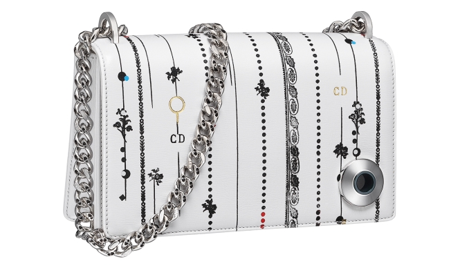 伊勢丹新宿の期間限定ストアで新作バッグを先行発売｜Dior ギャラリー