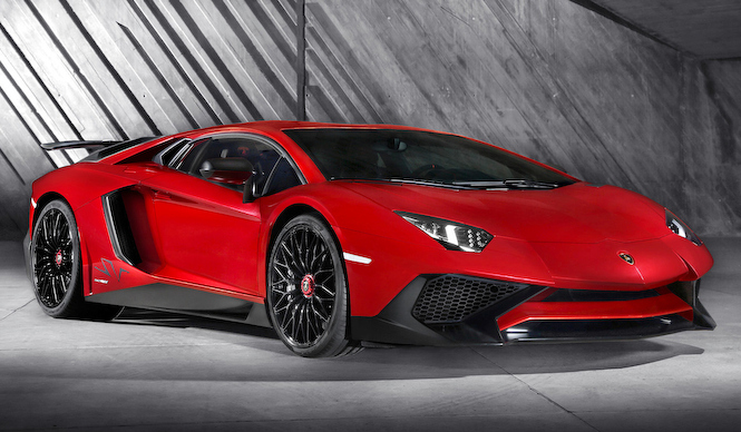アヴェンタドールにスーパーヴェローチェ登場|Lamborghini ギャラリー