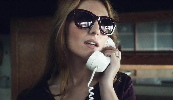 ジョセフィーヌ・ドゥ・ラ・ボームが出演するショートフィルムを公開｜BALLY ギャラリー