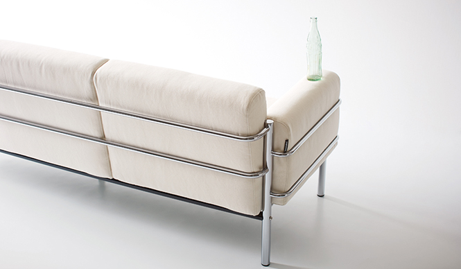 イノベーターのソファを伊勢丹新宿店本館5階でファブリックオーダー｜innovator ギャラリー