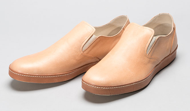 オニツカタイガーの“履き込み育てる”レザースニーカーが登場｜ISETAN MEN’S ギャラリー