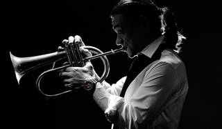 ブラックとゴールドに彩られたシチズンの限定モデル｜ CITIZEN ギャラリー