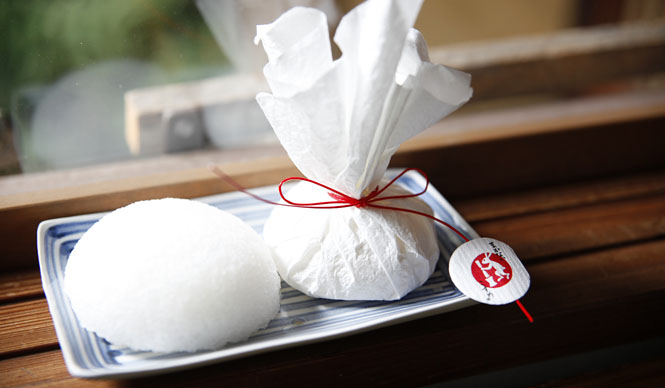 パリの高級百貨店「ボン・マルシェ百貨店」で定番商品を販売開始｜まかないこすめ ギャラリー