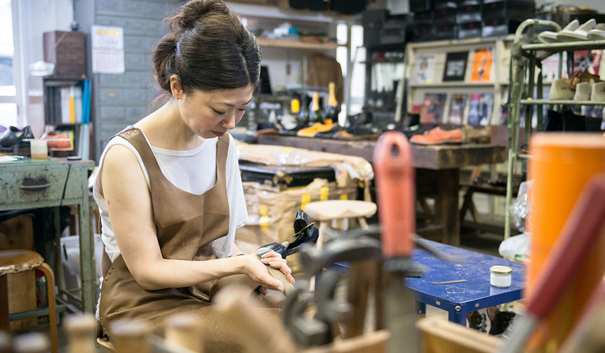 「JAPAN靴博2015」に出展するシューズデザイナー横尾直インタビュー｜ISETAN MEN’S ギャラリー