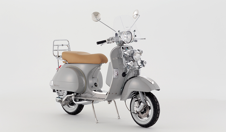 バニーがカスタマイズした特別な「ベスパ」｜BUNNEY ギャラリー