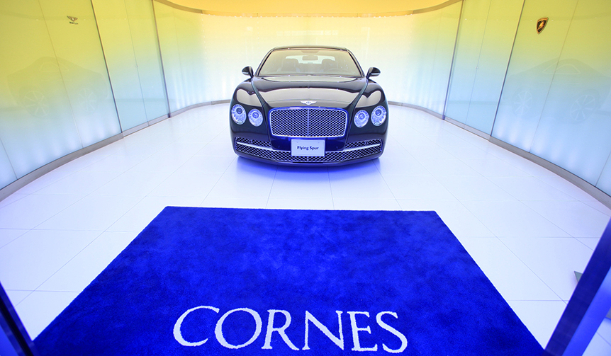 世界最高峰のドライバーズカーを手に入れる｜BENTLEY ギャラリー