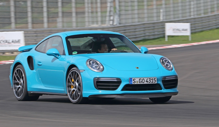 最新のポルシェ911ターボに試乗｜Porsche ギャラリー