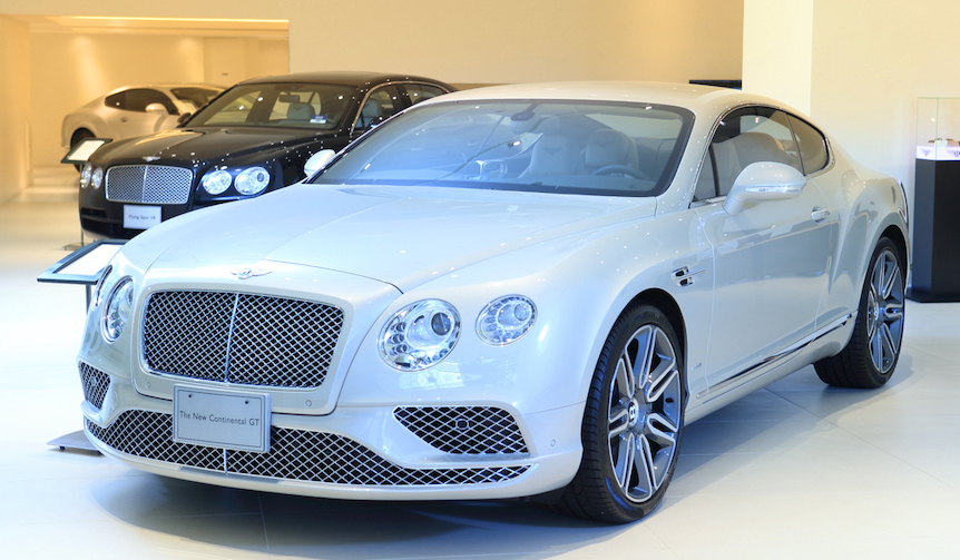 世界最高峰のドライバーズカーとの暮らし方｜BENTLEY ギャラリー