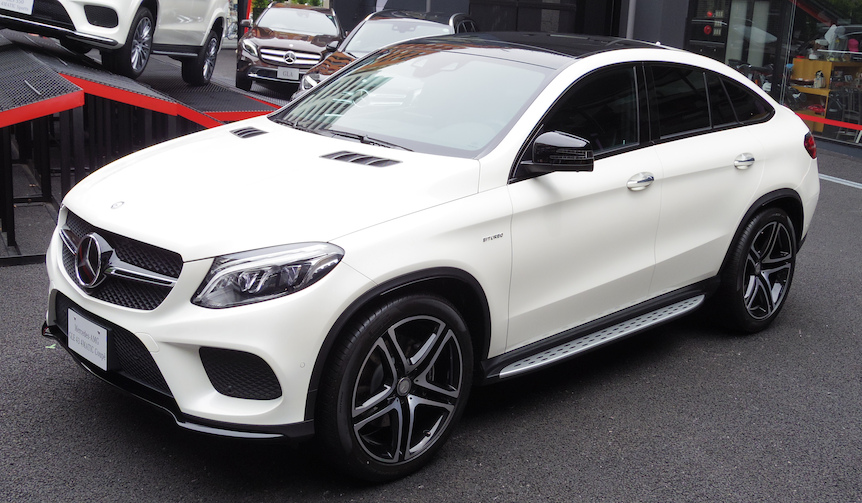 メルセデス初のSUVクーペ「GLE Coupe」日本発売｜Mercedes-Benz ギャラリー