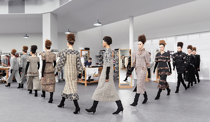 シャネル 2016-17年 秋冬 オートクチュールコレクション[ランウェイ／セレブスナップ]｜CHANEL