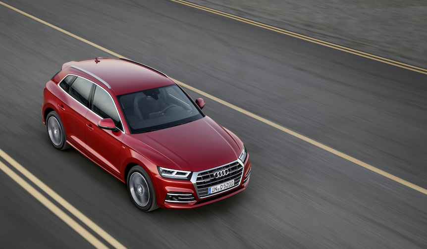 よりスポーティに進化した2代目Q5を初披露｜Audi ギャラリー