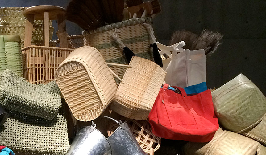 ジャスパー・モリソン氏監修による「Chairs, Baskets + Books」展開催｜MARUNI ギャラリー