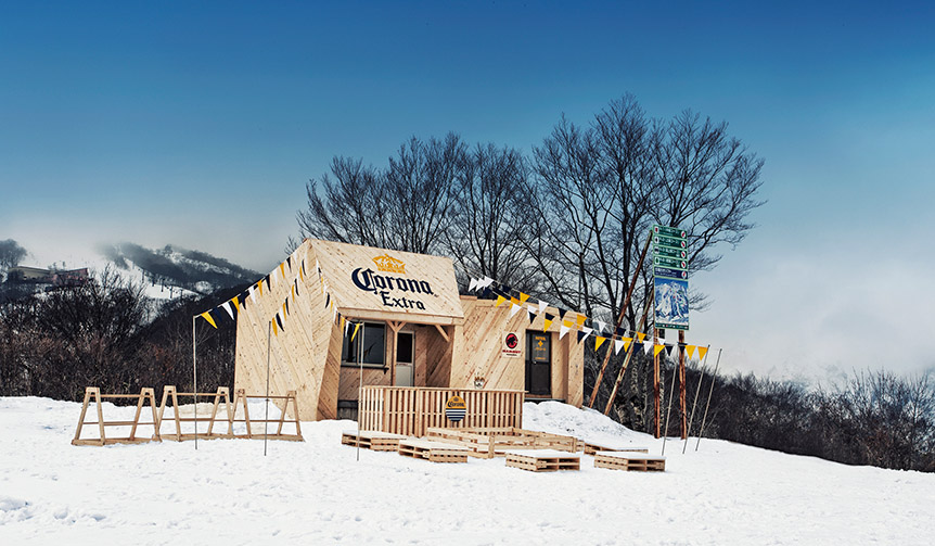 コロナの冬キャンペーン「CORONA WINTER ESCAPE」｜CORONA ギャラリー