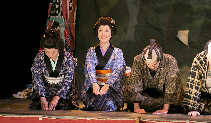 舞台「遊侠 沓掛時次郎」の稽古に明け暮れた毎日｜戸田恵子 ギャラリー（1）