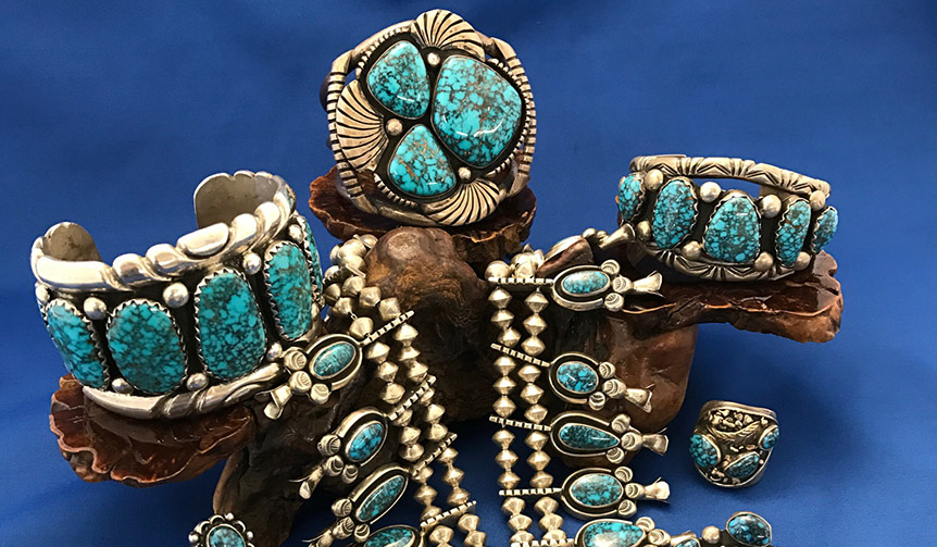 インディアンジュエリー「スカイストーン・トレーディング」の期間限定ストアがスタート｜BARNEYS NEW YORK ギャラリー