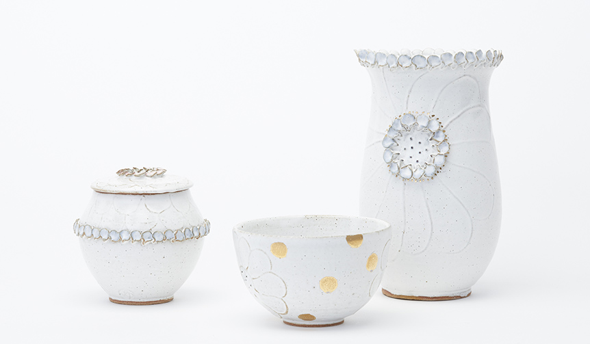 自然の美しさを陶器に表現する岡崎裕子展「PETAL 花びらの器」が開催｜ART ギャラリー