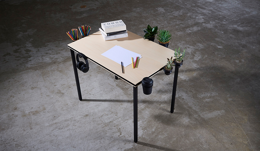 現代の仕事環境に対応。まったく新しい機能拡張型デスク「BASE」が登場｜NuAns ギャラリー