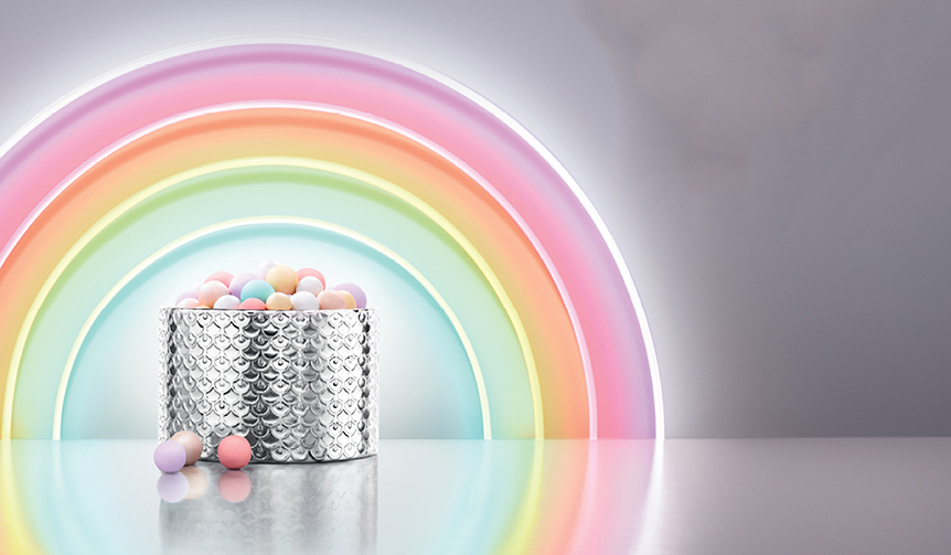 【1/13発売】青山テルマとのコラボ楽曲も。ゲラン30周年の限定アイテム｜Guerlain ギャラリー