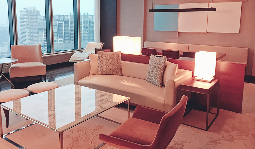 連載｜麗子の部屋♥︎ 第7回「コンラッド東京」で冬のおこもり ギャラリー