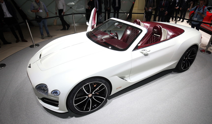 ベントレーが考えるラグジュアリーなEVコンセプト｜Bentley ギャラリー