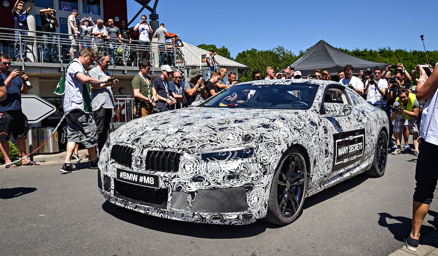 BMW、8シリーズの開発が明らかに｜BMW ギャラリー