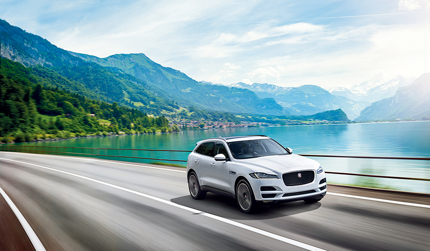 WCOTY受賞を記念したFペイスの特別仕様車｜Jaguar ギャラリー