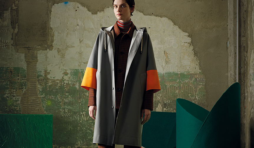 マルニとストゥッテルハイムがコラボレートして生まれたレインコート｜MARNI ギャラリー