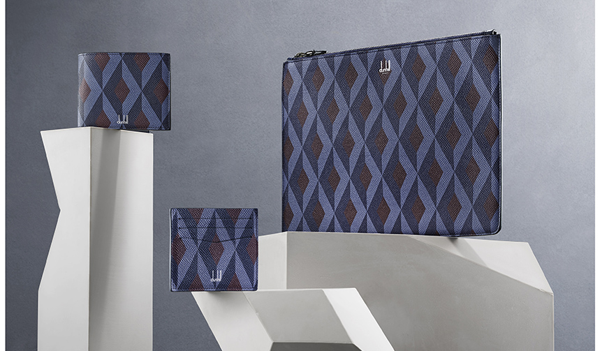 「エンジンターン」を再解釈した、ダンヒルのスモールレザーコレクション｜dunhill ギャラリー