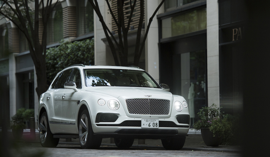 ベントレーが誇るSUV、ベンテイガの真価を探る｜Bentley ギャラリー