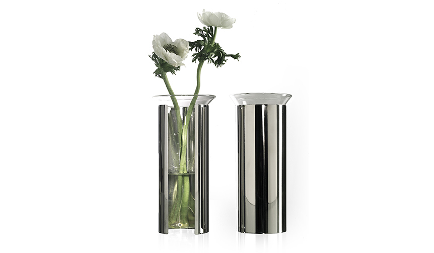 今年四月のミラノサローネにて復刻を発表。エンツォ・マーリのフラワーベース ｜DANESE ギャラリー