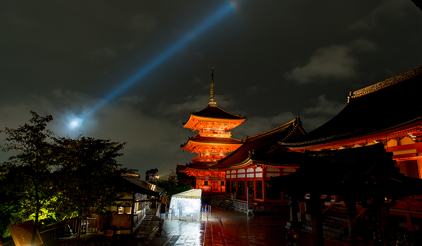 世界遺産 京都 清水寺の夜間特別拝観を体現する｜アメリカン・エキスプレス ギャラリー