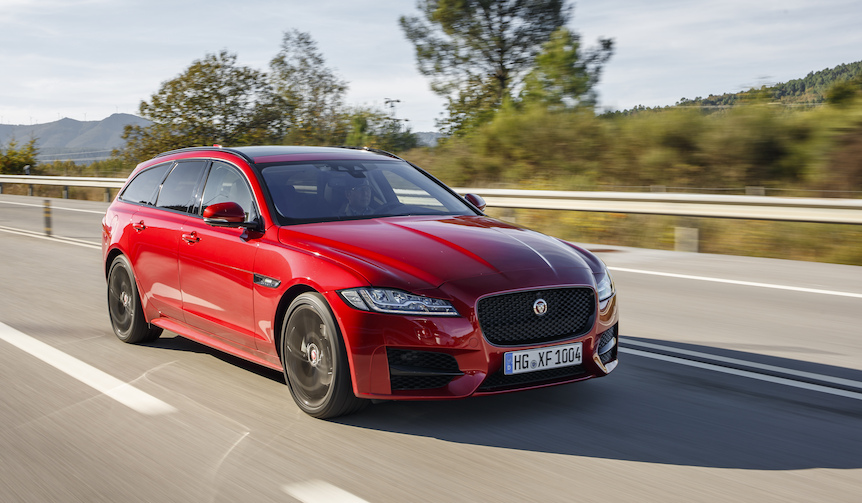 ジャガーのステーションワゴン「XFスポーツブレーク」を試す｜Jaguar ギャラリー