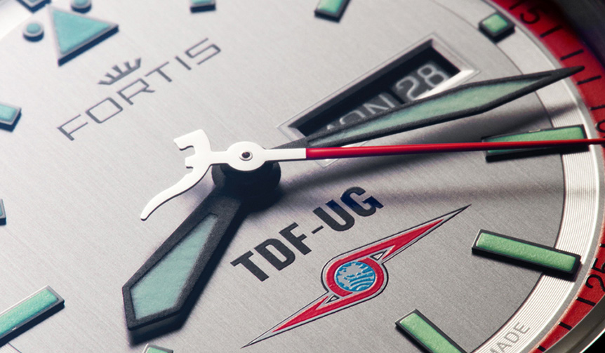 フォルティス発の最新限定モデルは、ウルトラセブンとコラボレート!?｜FORTIS　ギャラリー