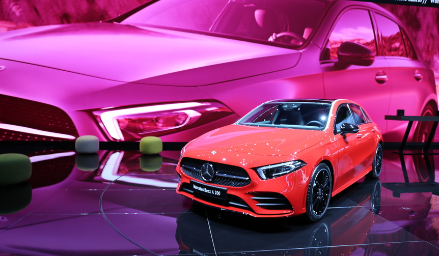 新型メルセデス・ベンツAクラスはMBUXという“新兵器”装備｜Mercedes-Benz ギャラリー