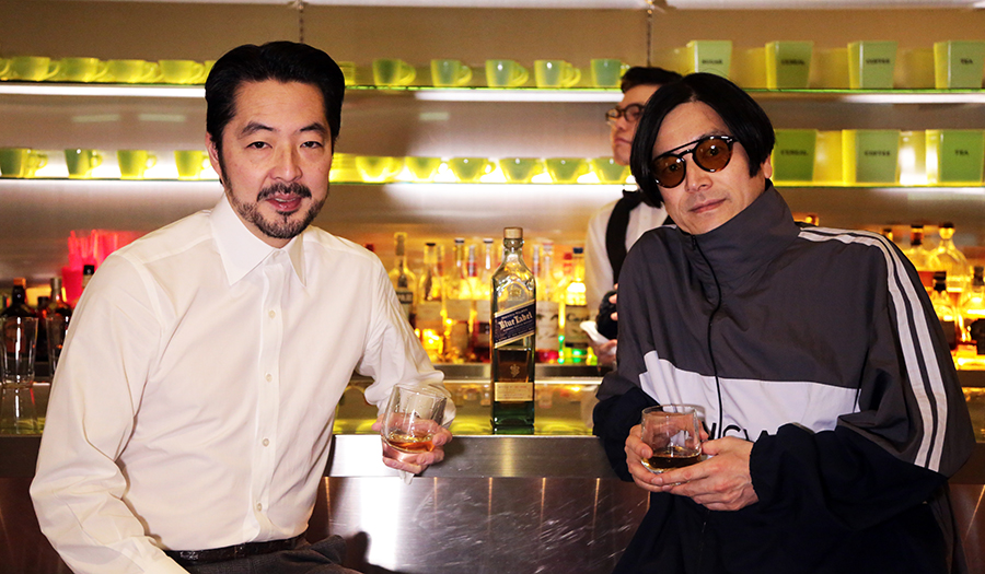 琥珀色したひと雫の傑作｜JOHNNIE WALKER BLUE LABEL　ギャラリー