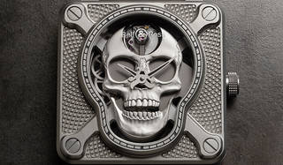 スカルトレンドを牽引してきたベル＆ロス最新作「ラッフィング スカル」｜Bell & Ross ギャラリー