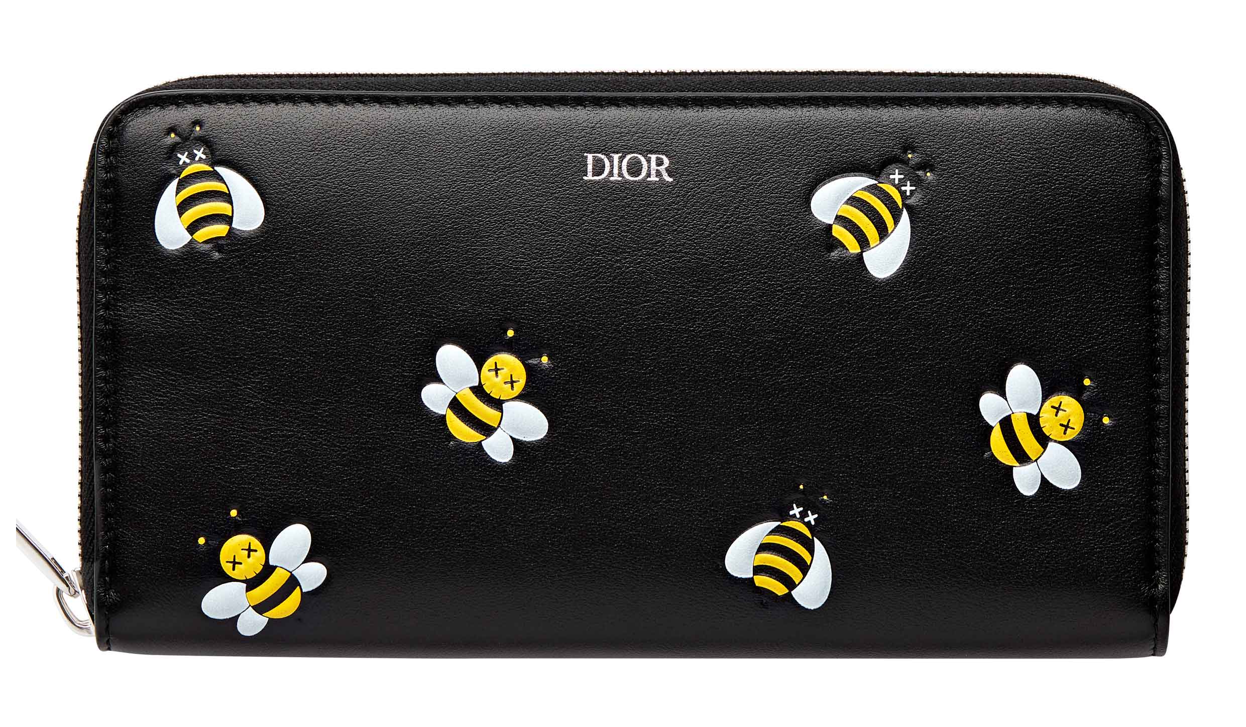 KAWSデザインの“BEE”をあしらったレザーアイテム｜DIOR　ギャラリー