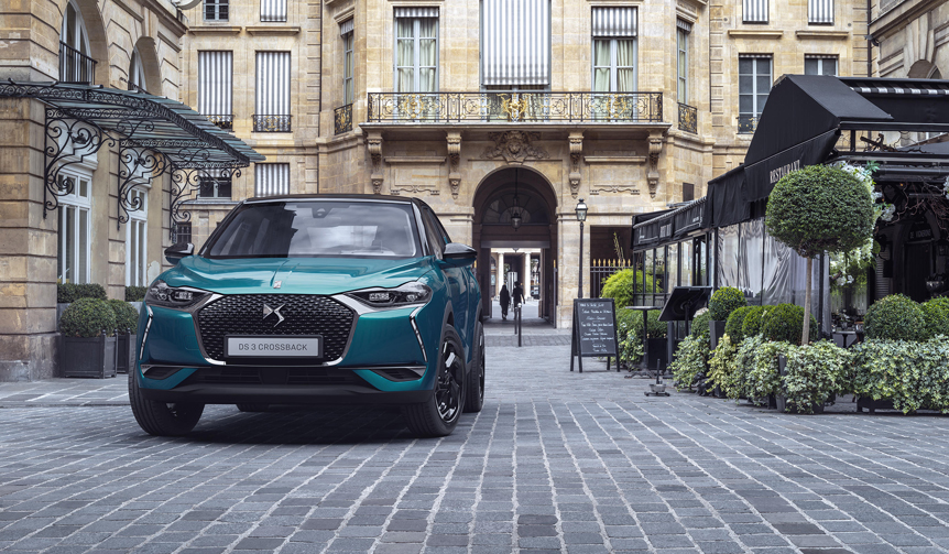 日本発売前のDS 3クロスバックを全国で巡回展示｜DS ギャラリー