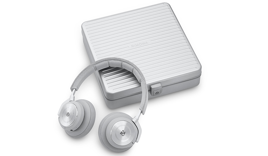 旅と音楽をつなげる特別なヘッドフォン｜RIMOWA × Bang & Olufsen ギャラリー