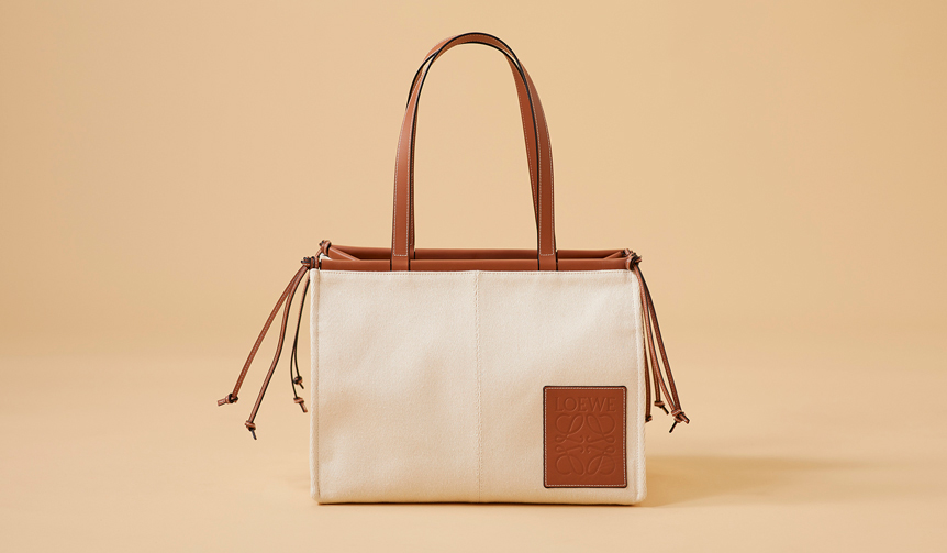 vol.43「３泊4日の旅バッグ」LOEWE｜ロエベ ギャラリー