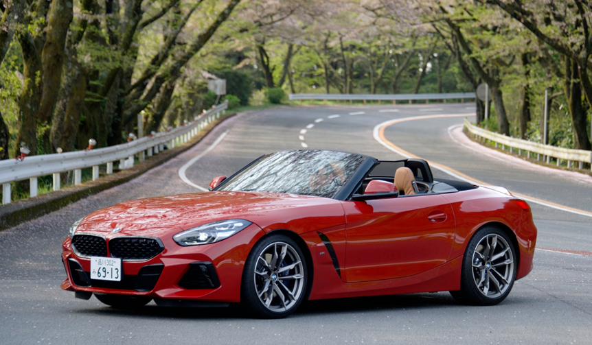 BMWの最新ロードスター Z4に試乗｜BMW ギャラリー