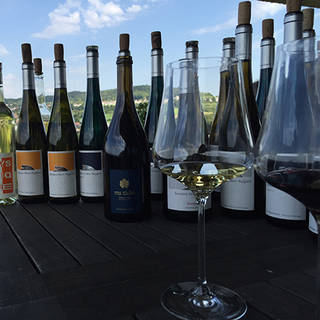 ワイン雑誌 WINE WHAT によるワインセミナー開催｜LOUNGE ギャラリー